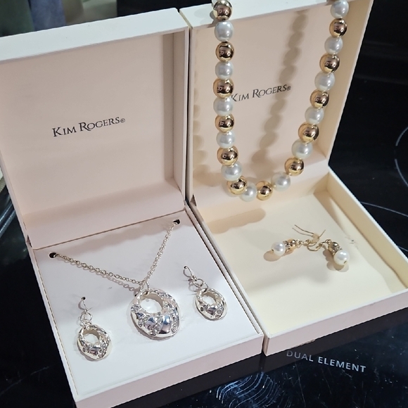 Kim Rogers Silver Necklace/Earring Set with Gold Pearl Necklace/Earring Set - Picture 8 of 8